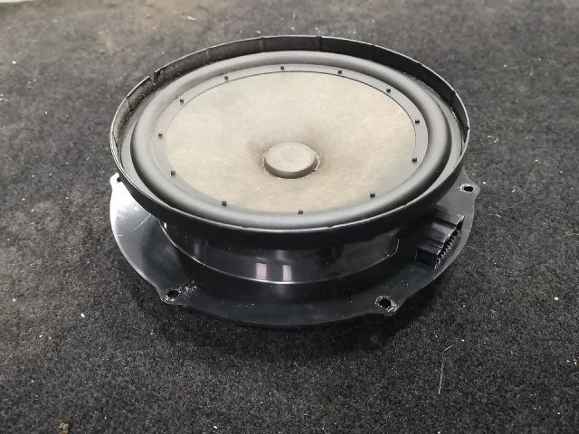 bontott VW GOLF PLUS Jobb első Hangszóró
