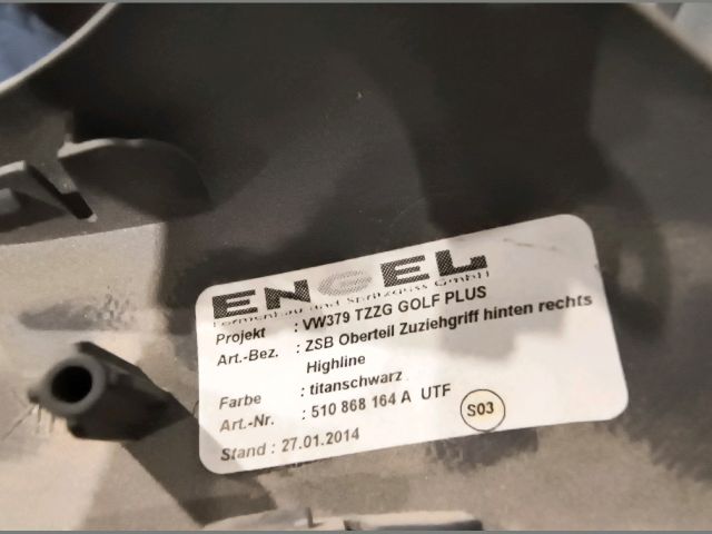 bontott VW GOLF PLUS Jobb első Kilincs Burkolat