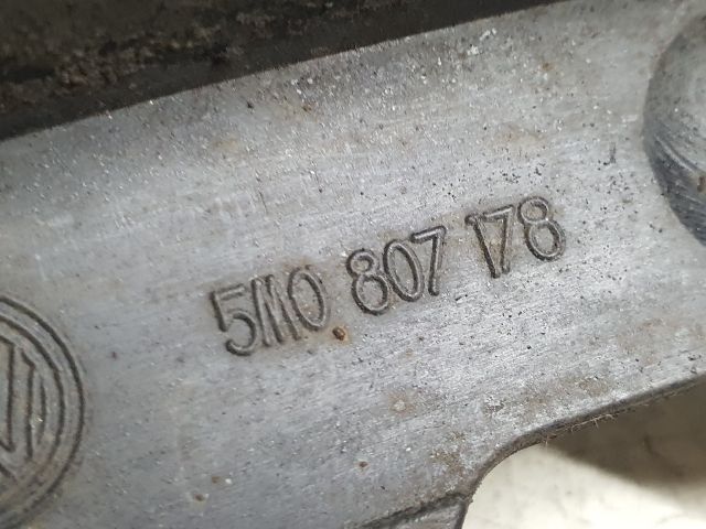 bontott VW GOLF PLUS Jobb első Oldal Lökhárító Tartó (Műanyag)