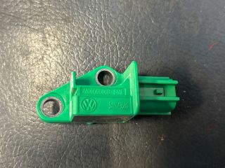 bontott VW GOLF PLUS Jobb első Oldal Ütközés Érzékelő