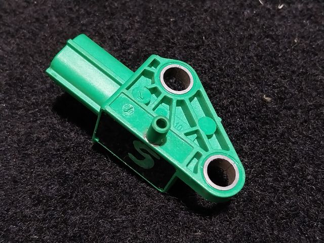 bontott VW GOLF PLUS Jobb első Oldal Ütközés Érzékelő