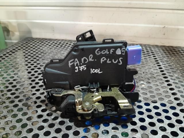 bontott VW GOLF PLUS Jobb első Zsanér