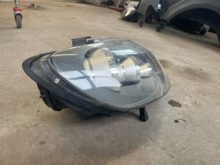 bontott VW GOLF PLUS Jobb Fényszóró