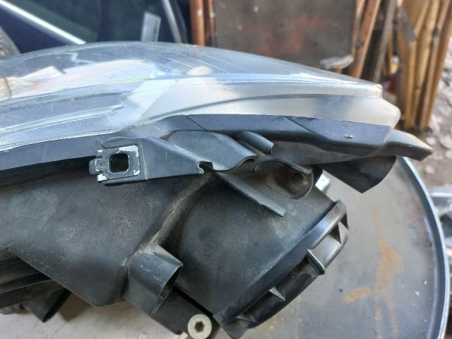 bontott VW GOLF PLUS Jobb Fényszóró