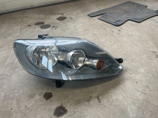 bontott VW GOLF PLUS Jobb Fényszóró