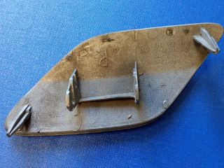 bontott VW GOLF PLUS Jobb Fényszórómosó Fedél