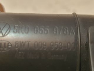 bontott VW GOLF PLUS Jobb Fényszórómosó Fúvóka