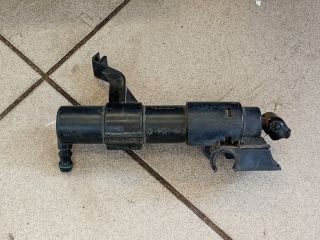 bontott VW GOLF PLUS Jobb Fényszórómosó Fúvóka