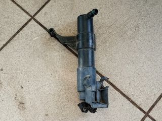 bontott VW GOLF PLUS Jobb Fényszórómosó Fúvóka