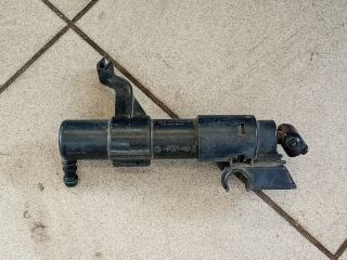 bontott VW GOLF PLUS Jobb Fényszórómosó Fúvóka