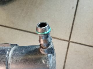 bontott VW GOLF PLUS Jobb Fényszórómosó Fúvóka