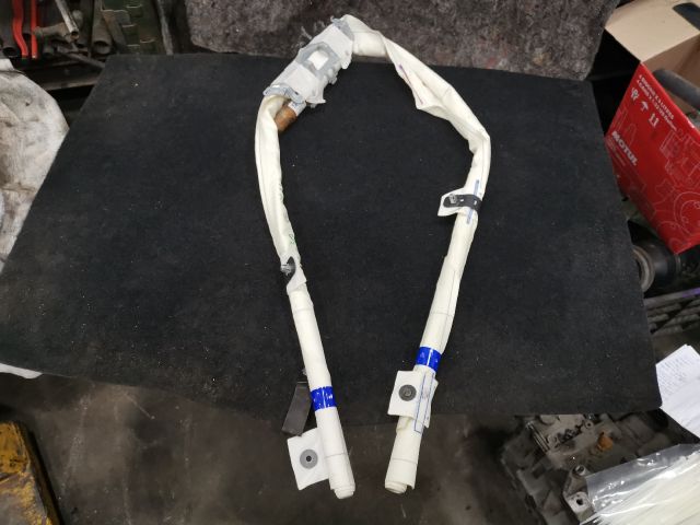 bontott VW GOLF PLUS Jobb Függönylégzsák és Oldallégzsák