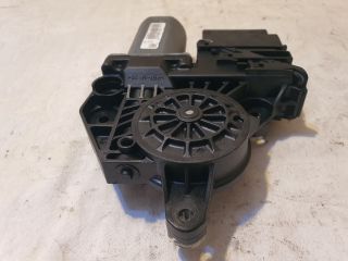 bontott VW GOLF PLUS Jobb hátsó Ablakemelő Motor