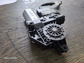 bontott VW GOLF PLUS Jobb hátsó Ablakemelő Motor