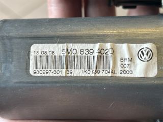 bontott VW GOLF PLUS Jobb hátsó Ablakemelő Motor