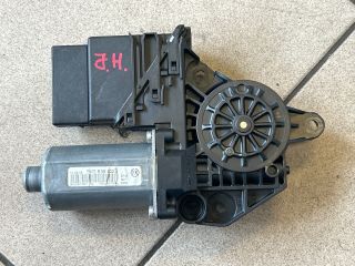 bontott VW GOLF PLUS Jobb hátsó Ablakemelő Motor