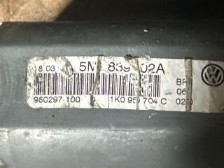 bontott VW GOLF PLUS Jobb hátsó Ablakemelő Motor