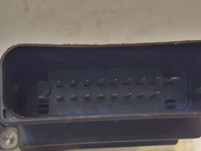 bontott VW GOLF PLUS Jobb hátsó Ablakemelő Motor