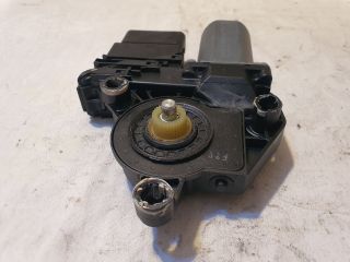 bontott VW GOLF PLUS Jobb hátsó Ablakemelő Motor
