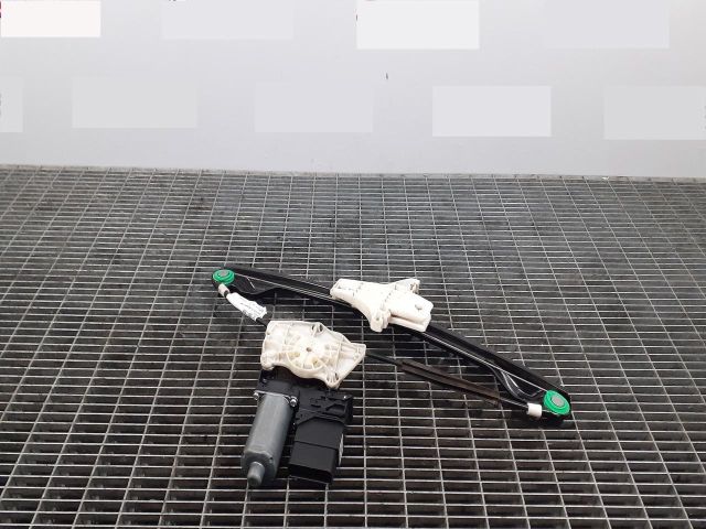 bontott VW GOLF PLUS Jobb hátsó Ablakemelő Szerkezet (Elektromos)