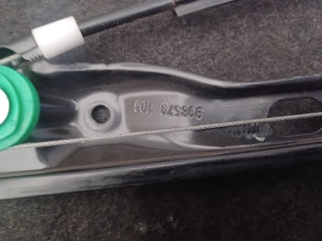 bontott VW GOLF PLUS Jobb hátsó Ablakemelő Szerkezet (Elektromos)