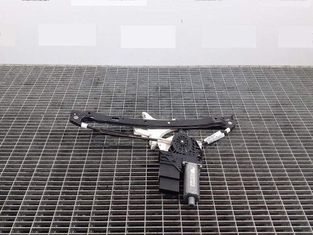 bontott VW GOLF PLUS Jobb hátsó Ablakemelő Szerkezet (Elektromos)