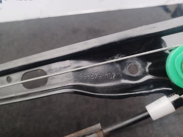 bontott VW GOLF PLUS Jobb hátsó Ablakemelő Szerkezet (Elektromos)