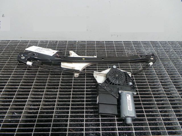 bontott VW GOLF PLUS Jobb hátsó Ablakemelő Szerkezet (Elektromos)