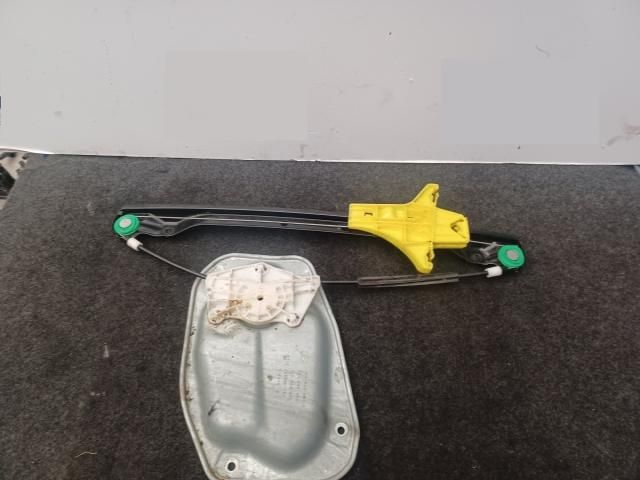 bontott VW GOLF PLUS Jobb hátsó Ablakemelő Szerkezet (Elektromos)