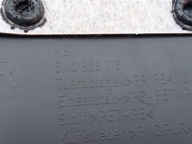 bontott VW GOLF PLUS Jobb hátsó Ajtó Kárpit