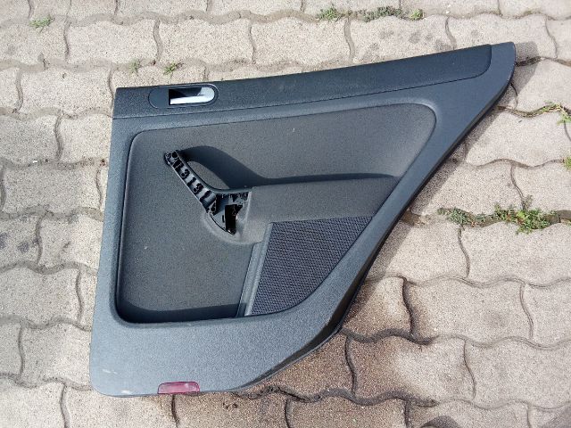 bontott VW GOLF PLUS Jobb hátsó Ajtó Kárpit