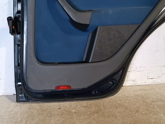 bontott VW GOLF PLUS Jobb hátsó Ajtó (Részeivel)