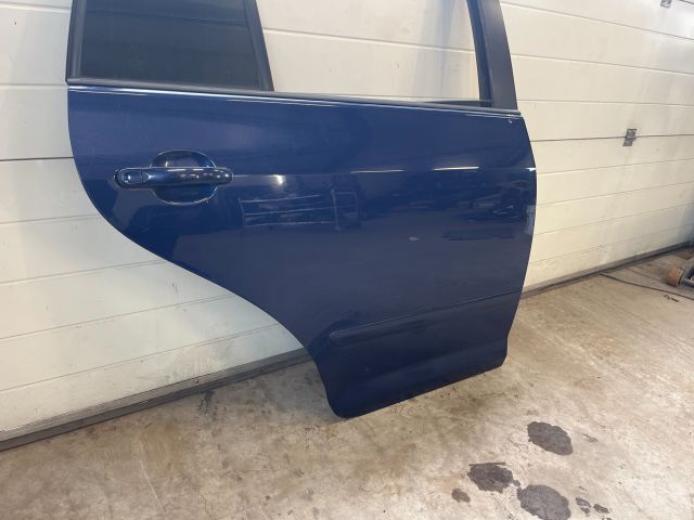 bontott VW GOLF PLUS Jobb hátsó Ajtó (Részeivel)