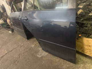 bontott VW GOLF PLUS Jobb hátsó Ajtó (Részeivel)