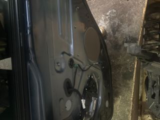 bontott VW GOLF PLUS Jobb hátsó Ajtó (Részeivel)