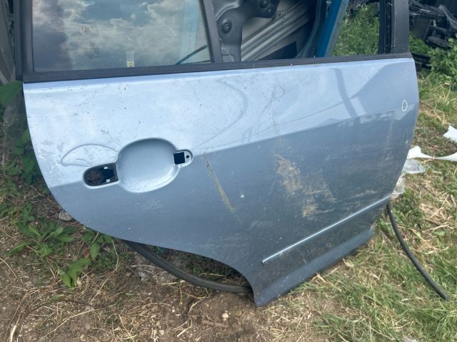 bontott VW GOLF PLUS Jobb hátsó Ajtó (Üres lemez)