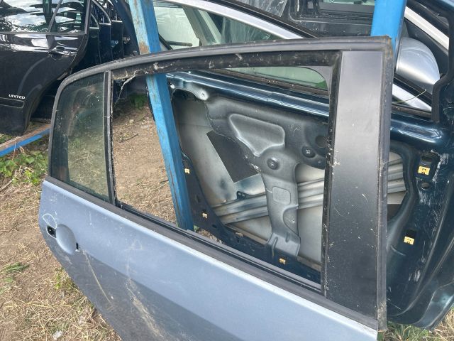 bontott VW GOLF PLUS Jobb hátsó Ajtó (Üres lemez)