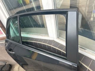 bontott VW GOLF PLUS Jobb hátsó Ajtó (Üres lemez)