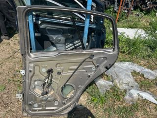 bontott VW GOLF PLUS Jobb hátsó Ajtó (Üres lemez)