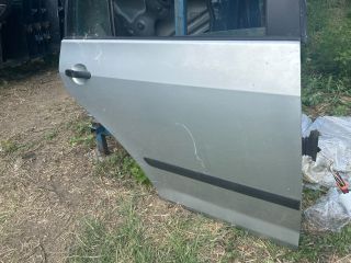 bontott VW GOLF PLUS Jobb hátsó Ajtó (Üres lemez)