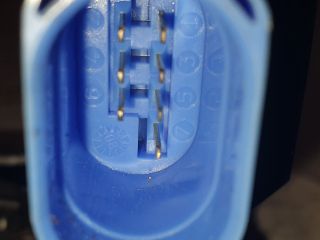 bontott VW GOLF PLUS Jobb hátsó Ajtózár