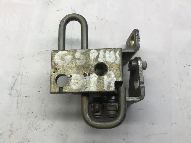 bontott VW GOLF PLUS Jobb hátsó Alsó Zsanér