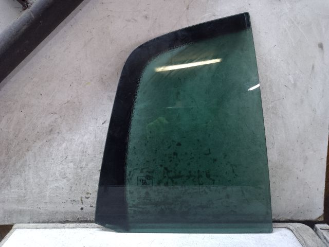 bontott VW GOLF PLUS Jobb hátsó Fixüveg (Ajtóban)