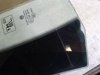 bontott VW GOLF PLUS Jobb hátsó Fixüveg (Ajtóban)