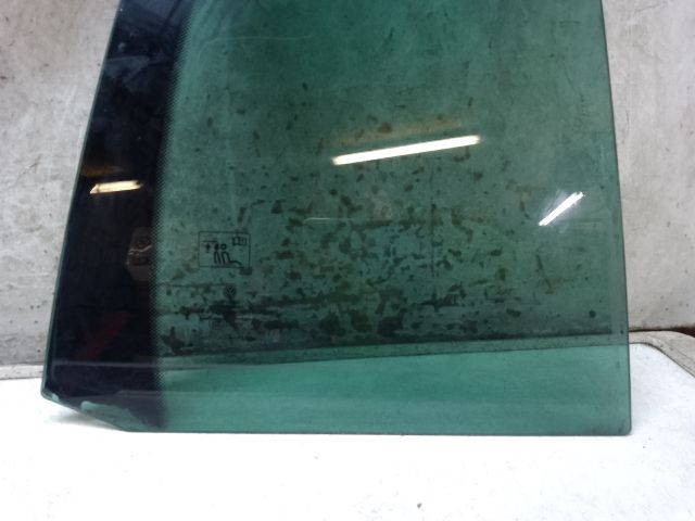 bontott VW GOLF PLUS Jobb hátsó Fixüveg (Ajtóban)