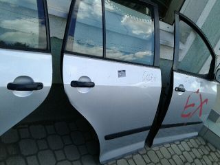 bontott VW GOLF PLUS Jobb hátsó Fixüveg (Ajtóban)