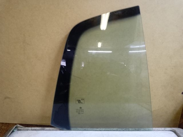 bontott VW GOLF PLUS Jobb hátsó Fixüveg (Ajtóban)