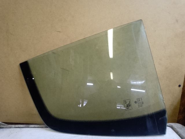 bontott VW GOLF PLUS Jobb hátsó Fixüveg (Ajtóban)