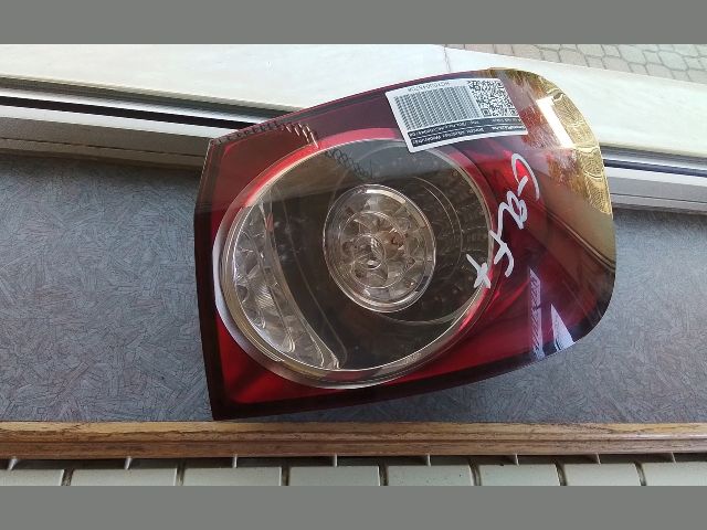 bontott VW GOLF PLUS Jobb Hátsó Lámpa