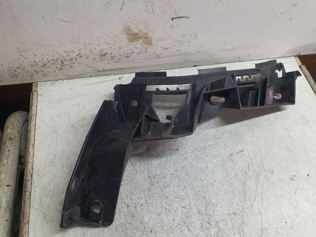 bontott VW GOLF PLUS Jobb hátsó Oldal Lökhárító Tartó (Műanyag)